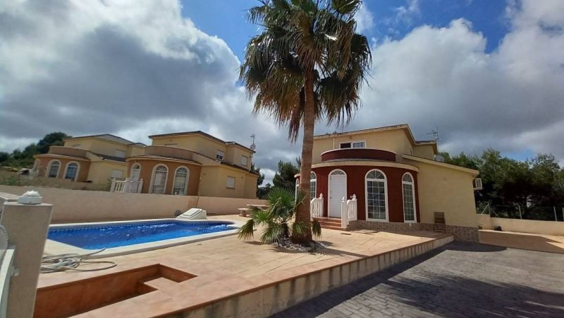 Venta - Chalet - Pilar de la Horadada - Pinar de Campoverde