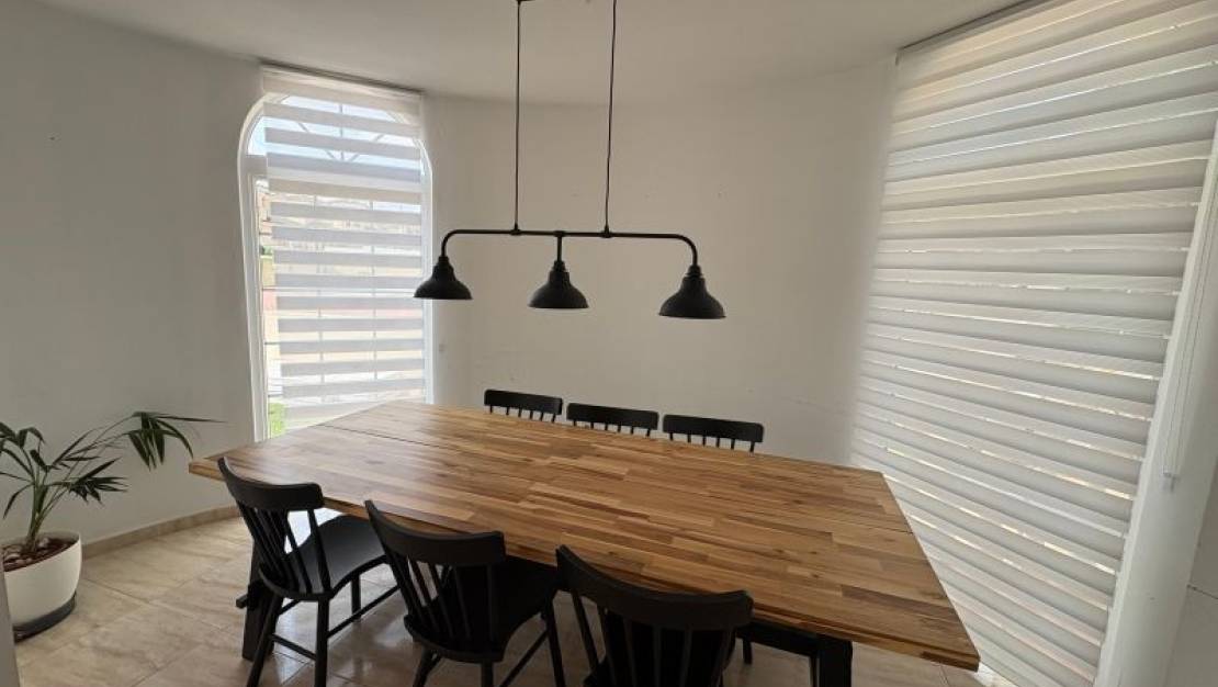 Venta - Chalet - Pilar de la Horadada - Pinar de Campoverde