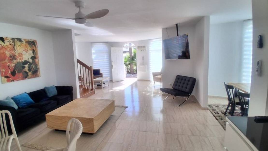 Venta - Chalet - Pilar de la Horadada - Pinar de Campoverde