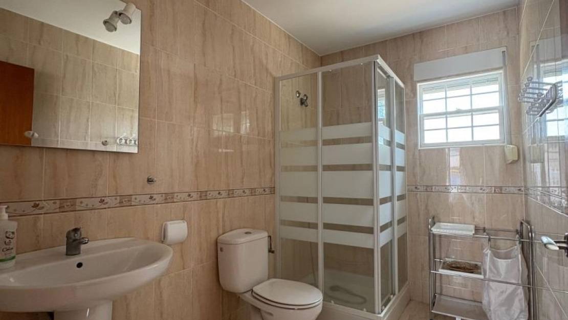 Venta - Chalet - Pilar de la Horadada - Pinar de Campoverde