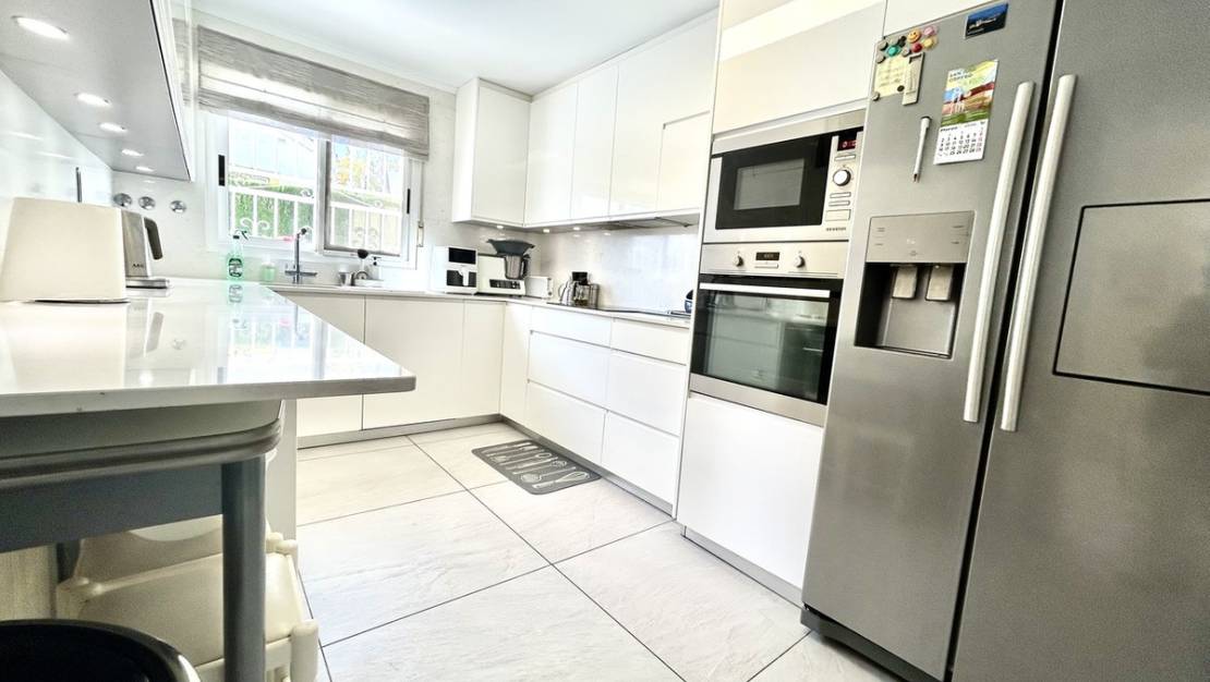 Venta - Chalet - Pilar de la Horadada - Pinar de Campoverde