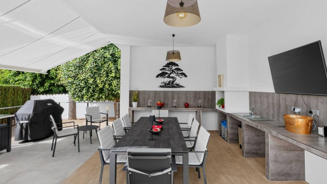 Venta - Chalet - Pilar de la Horadada - Pinar de Campoverde