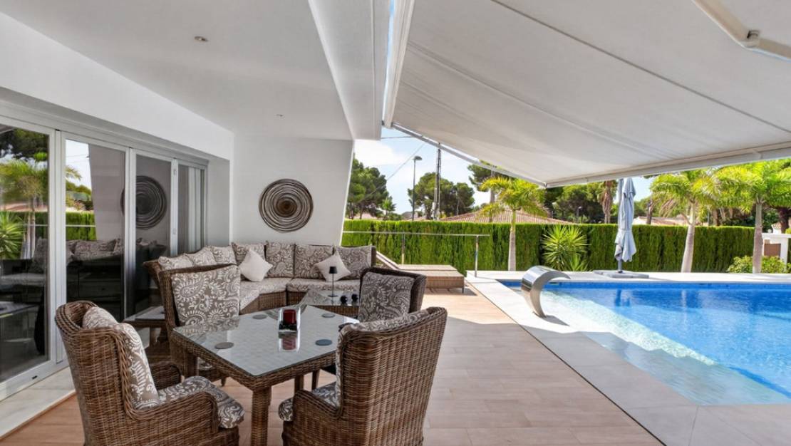 Venta - Chalet - Pilar de la Horadada - Pinar de Campoverde