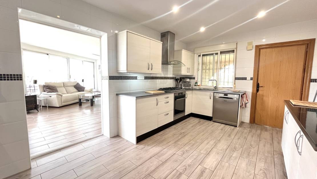 Venta - Chalet - Pilar de la Horadada - Pinar de Campoverde