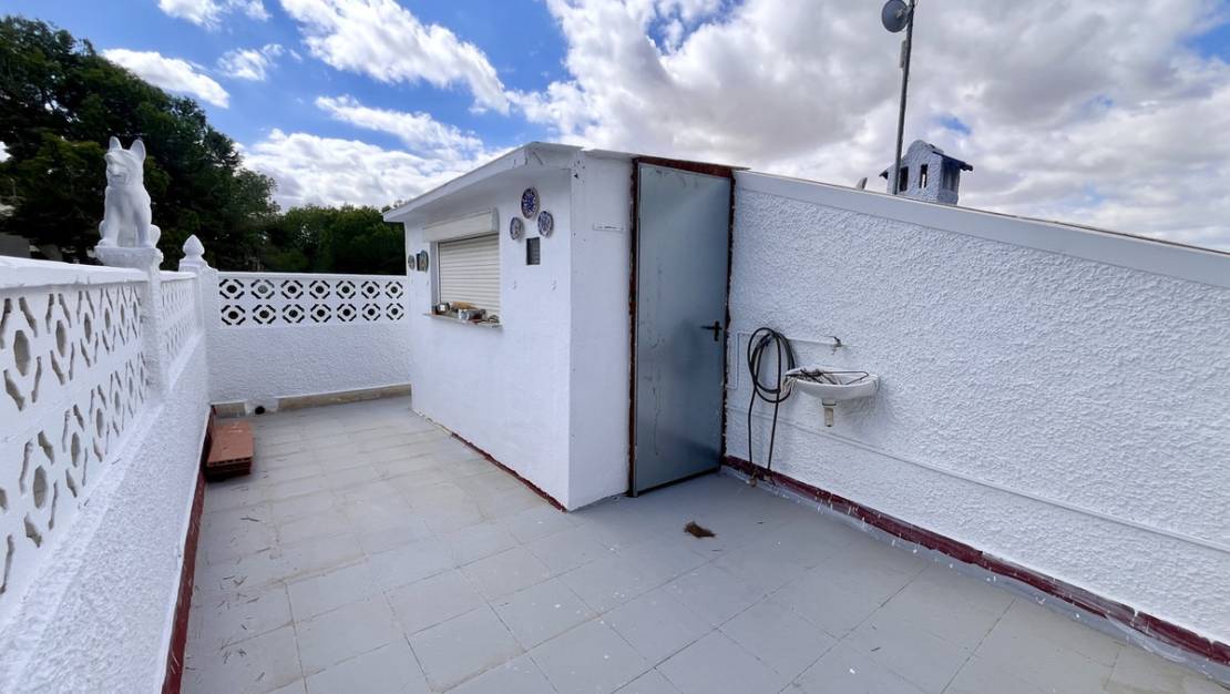Venta - Chalet - Pilar de la Horadada - Pinar de Campoverde