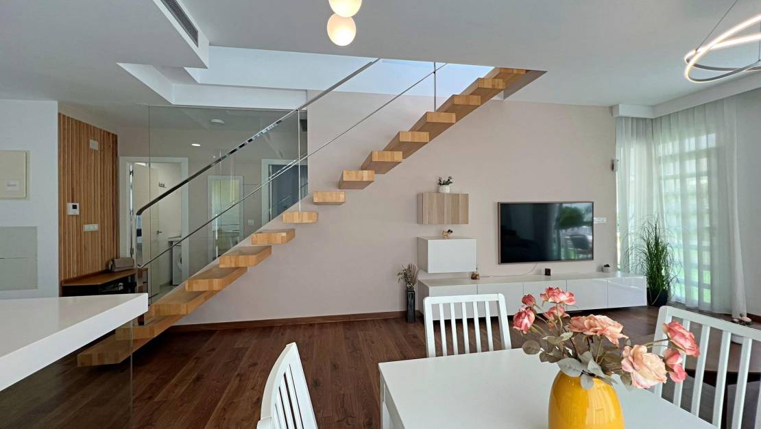 Venta - Chalet - Pilar de la Horadada - Pueblo Latino