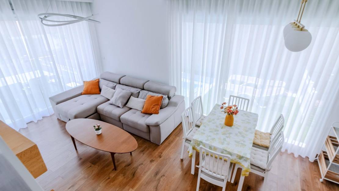 Venta - Chalet - Pilar de la Horadada - Pueblo Latino