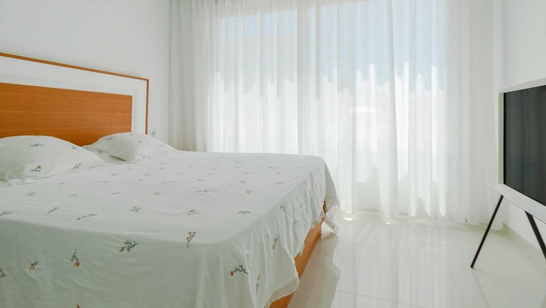 Venta - Chalet - Pilar de la Horadada - Pueblo Latino