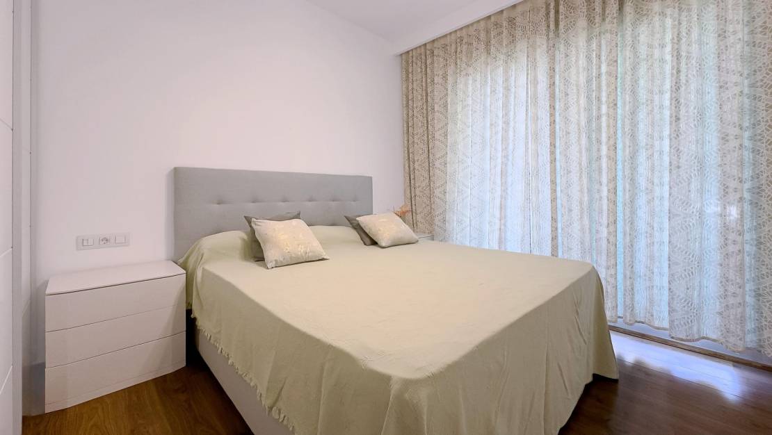 Venta - Chalet - Pilar de la Horadada - Pueblo Latino