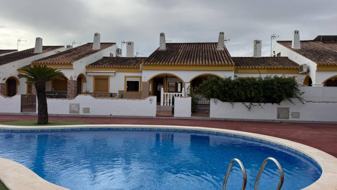 Venta - Chalet - Pilar de la Horadada - Torre de la Horadada