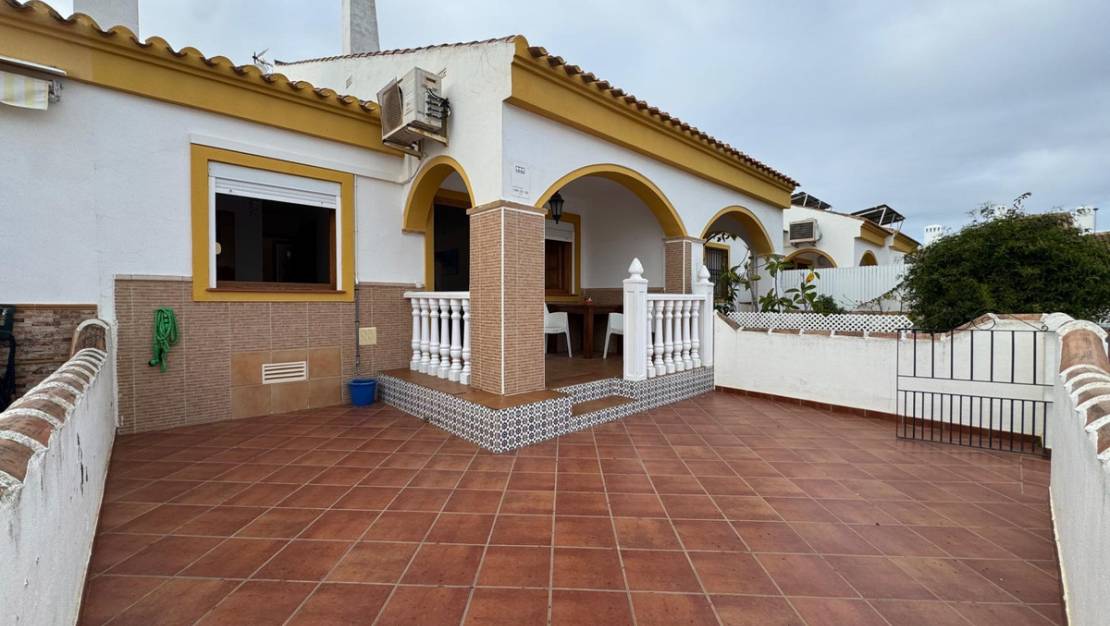 Venta - Chalet - Pilar de la Horadada - Torre de la Horadada