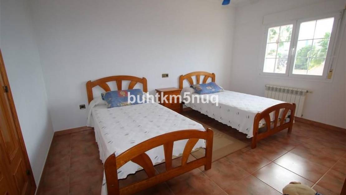 Venta - Chalet - Pinoso - Los Pinos