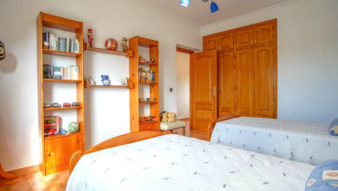 Venta - Chalet - Pinoso - Los Pinos