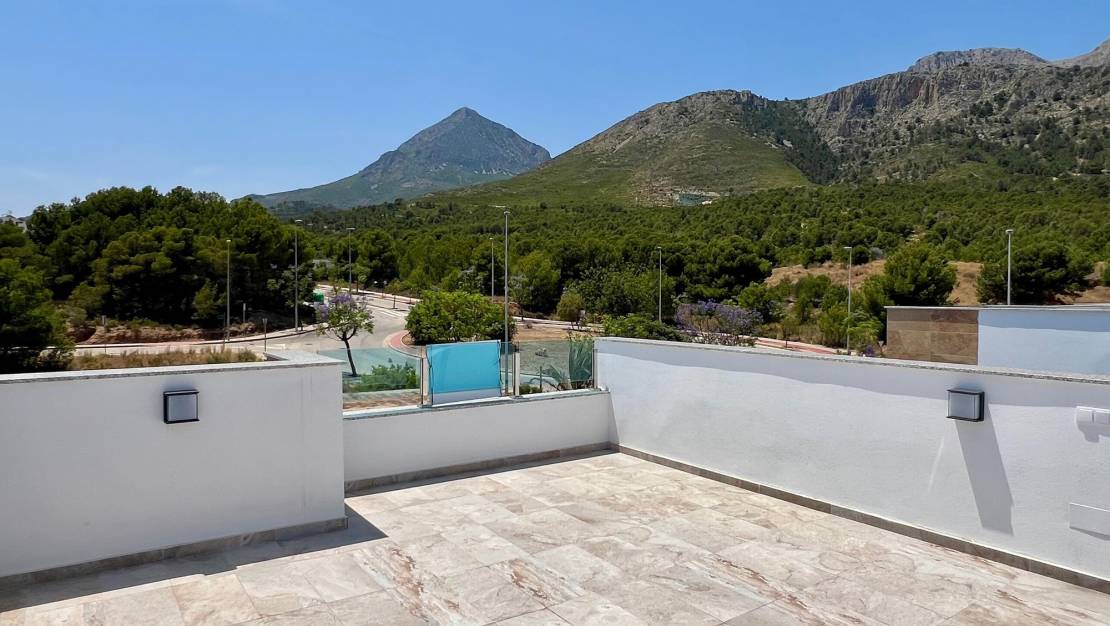 Venta - Chalet - Polop de la Marina