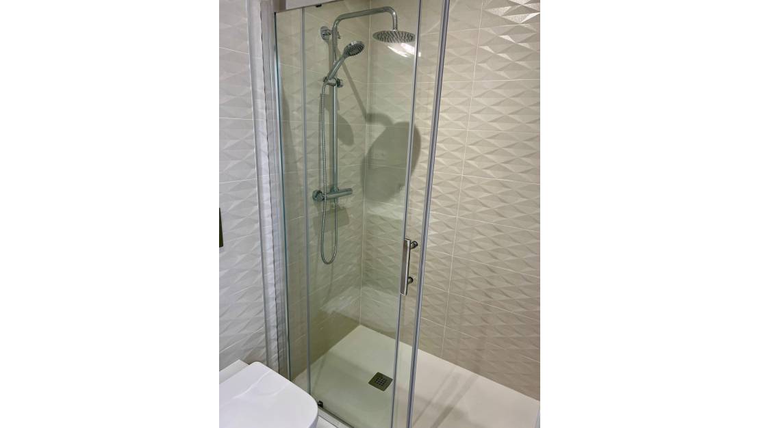 Venta - Chalet - Polop de la Marina