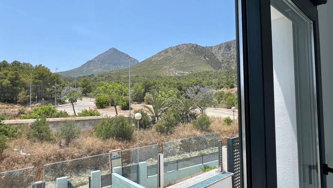 Venta - Chalet - Polop de la Marina