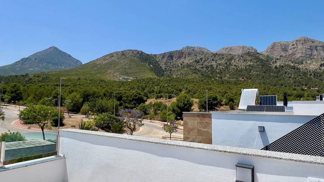 Venta - Chalet - Polop de la Marina