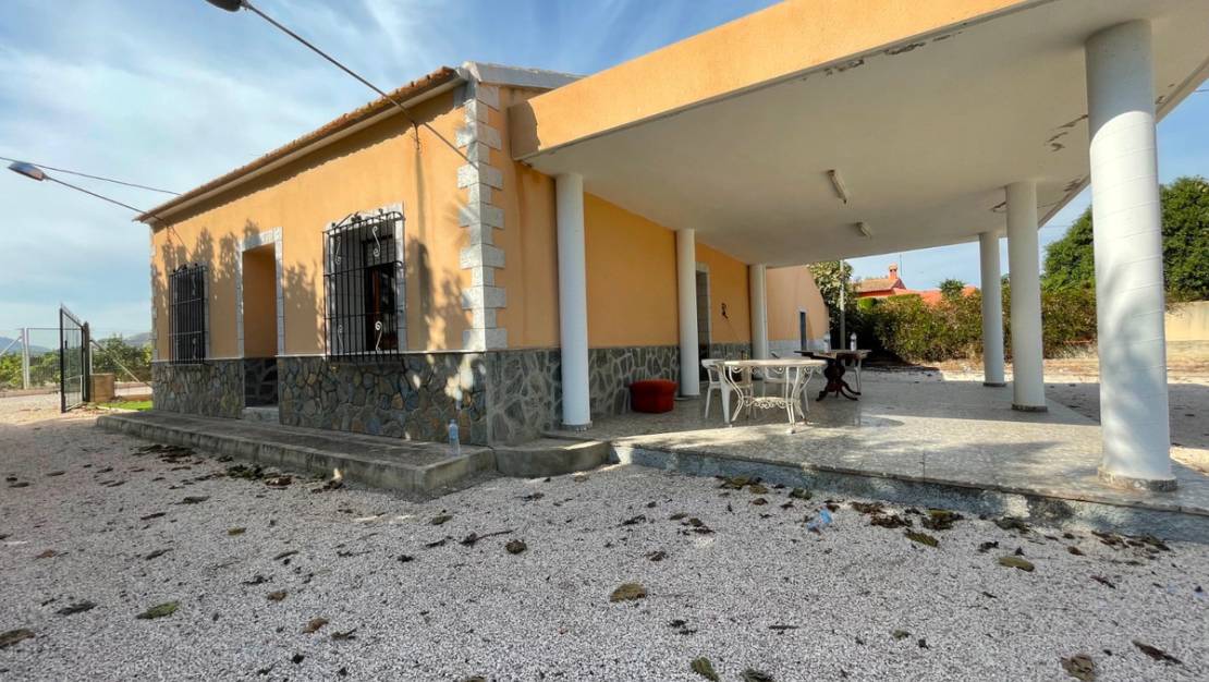 Venta - Chalet - Redován