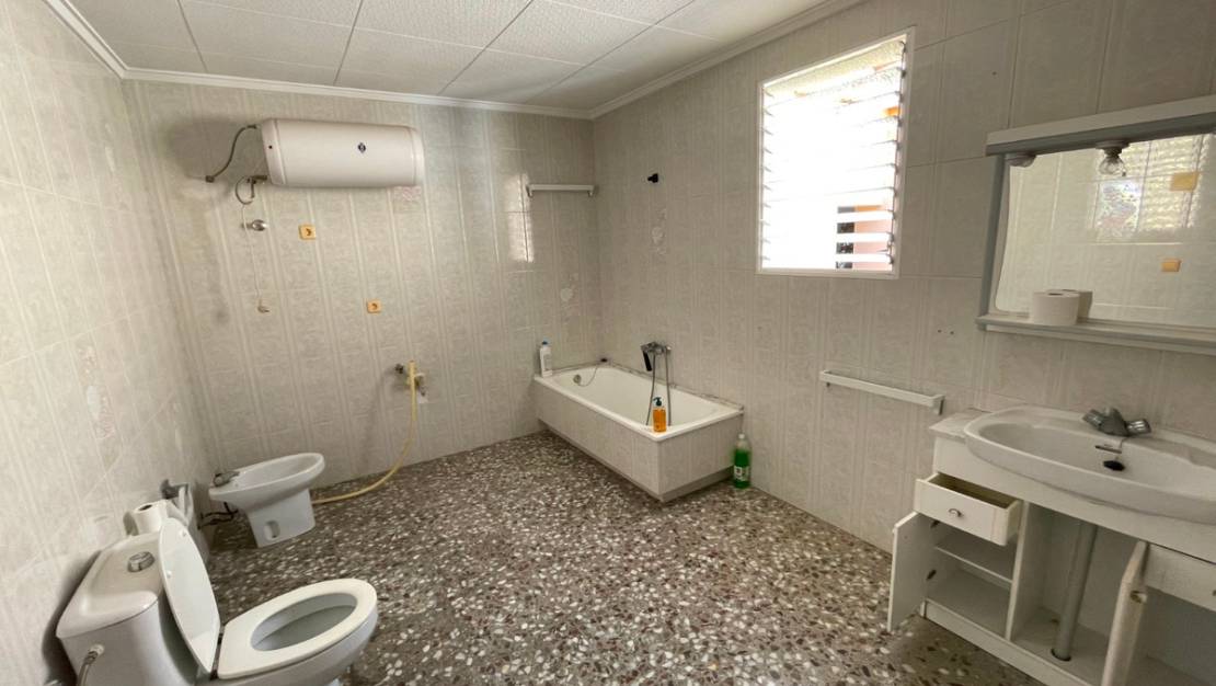 Venta - Chalet - Redován