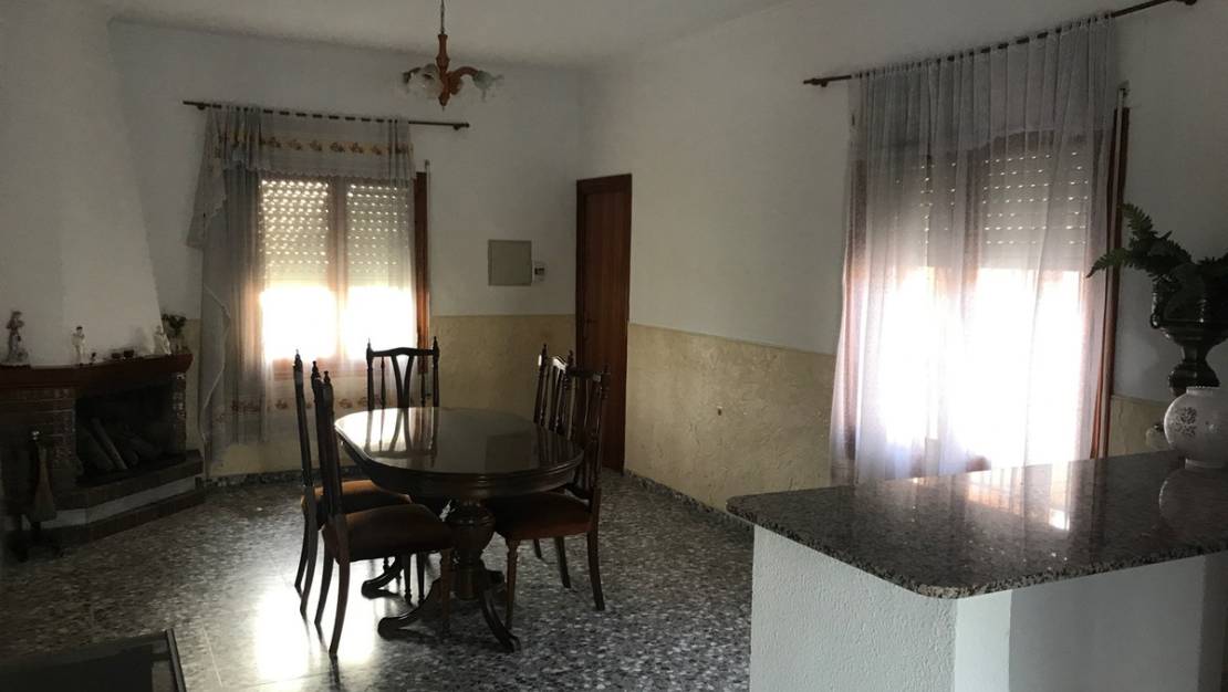 Venta - Chalet - Redován