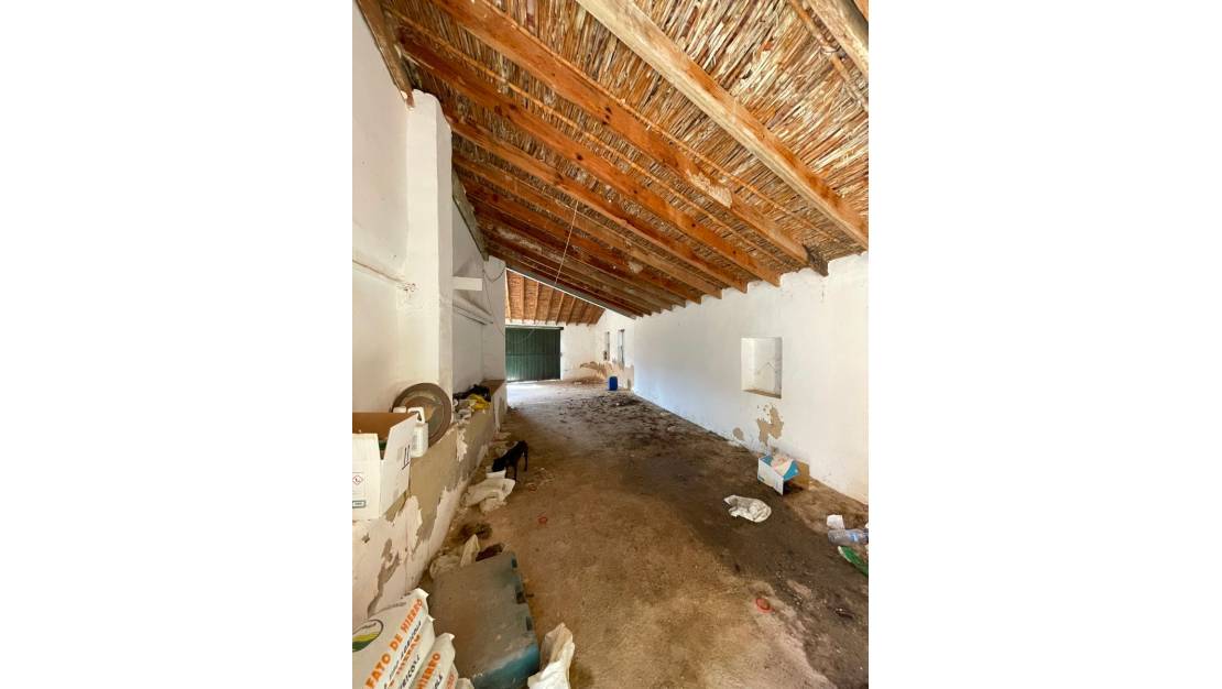 Venta - Chalet - Redován