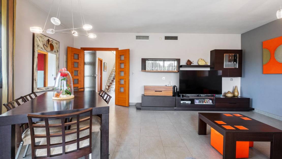 Venta - Chalet - Rojales