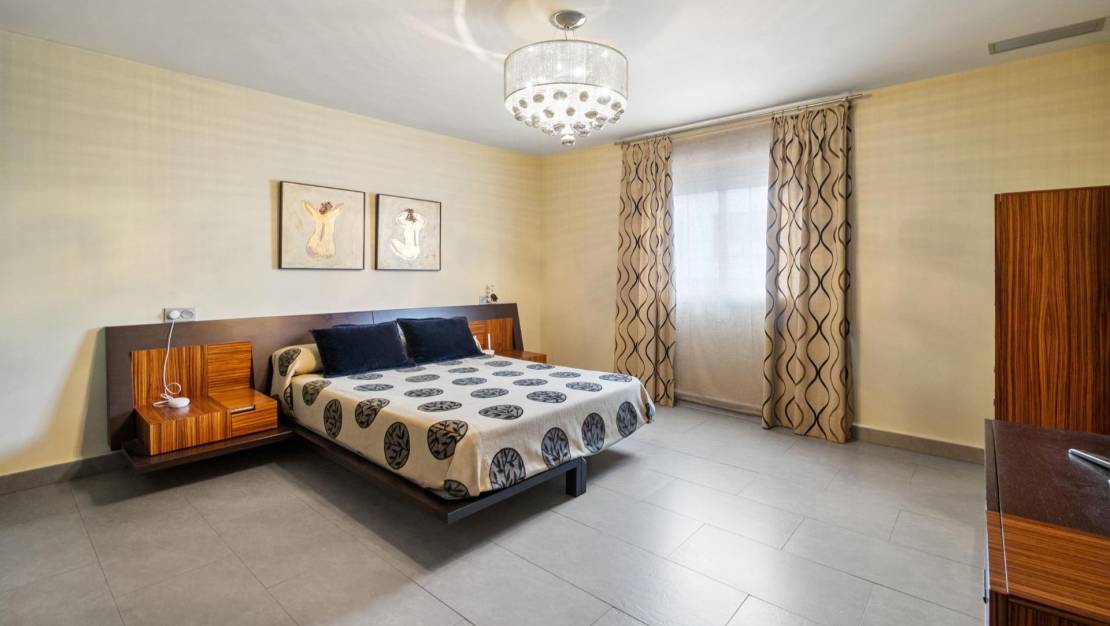 Venta - Chalet - Rojales