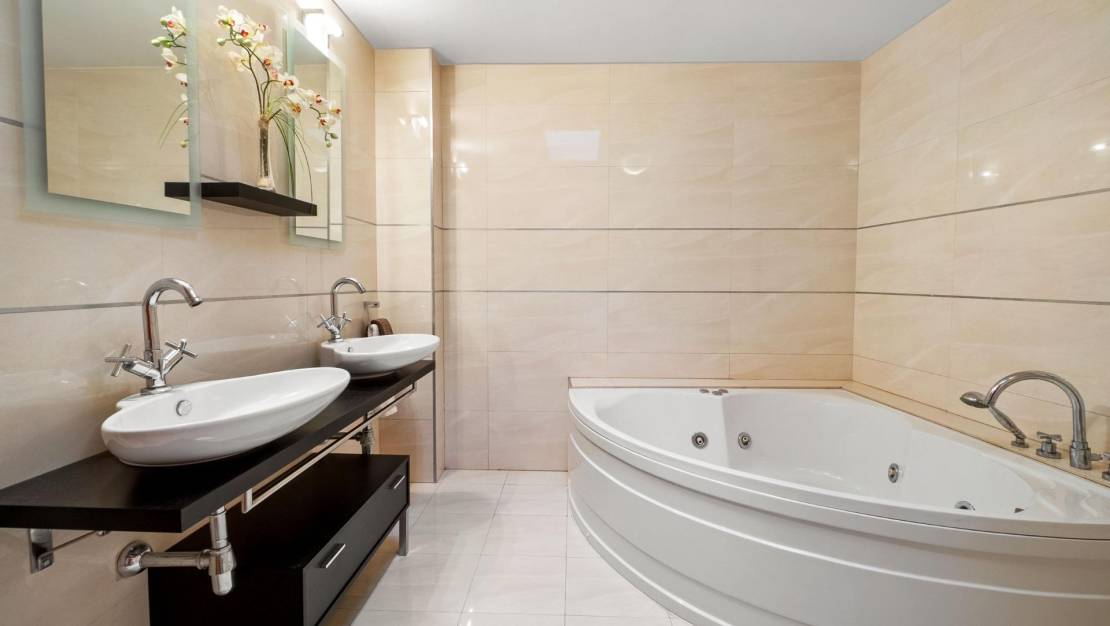 Venta - Chalet - Rojales