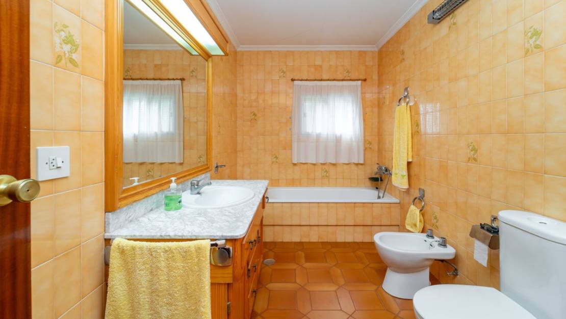 Venta - Chalet - Salinas - Salinas Centro