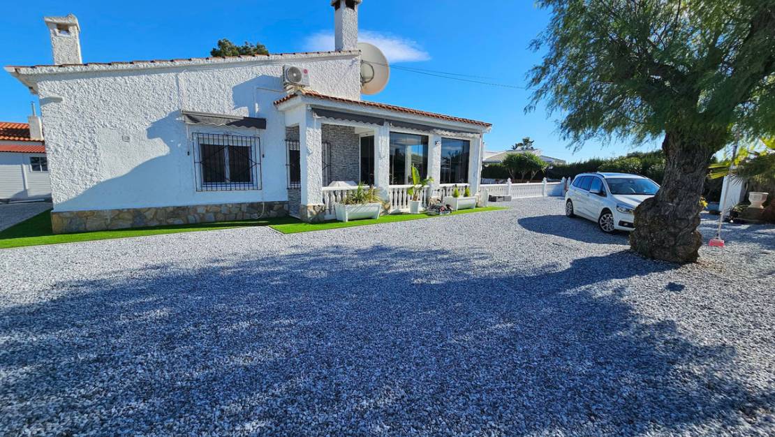Venta - Chalet - San Fulgencio - La Marina