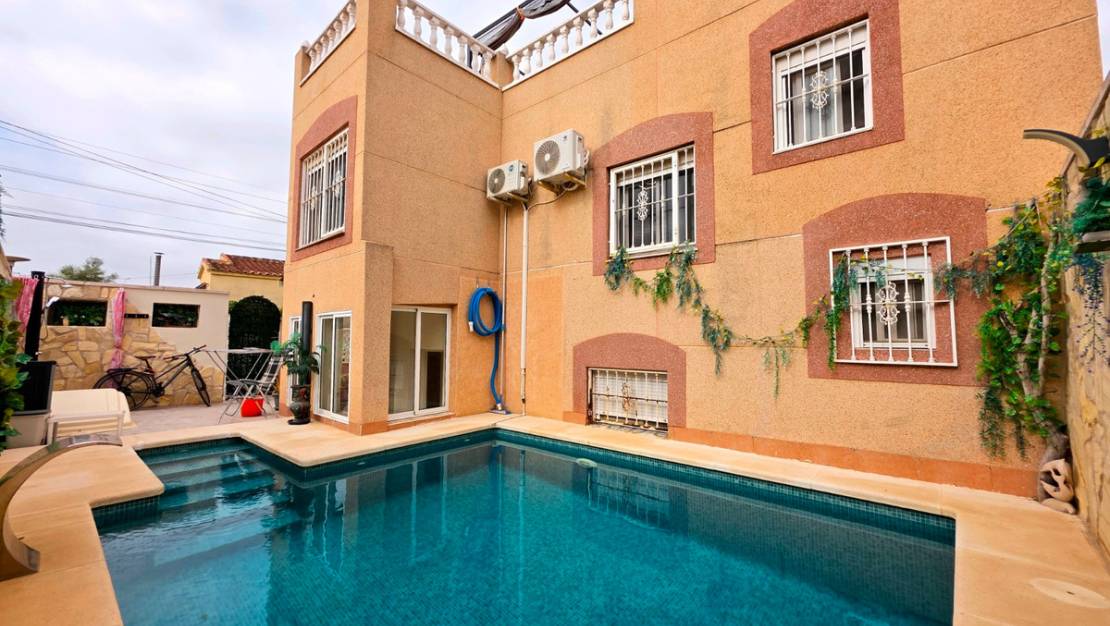 Venta - Chalet - San Fulgencio - La Marina
