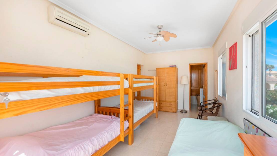 Venta - Chalet - San Fulgencio - San Fulgencio Centro