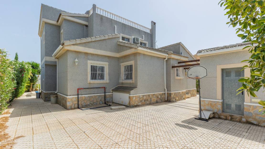 Venta - Chalet - San Fulgencio - San Fulgencio Centro