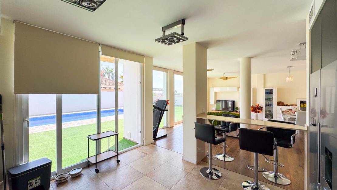 Venta - Chalet - San Fulgencio - San Fulgencio Centro