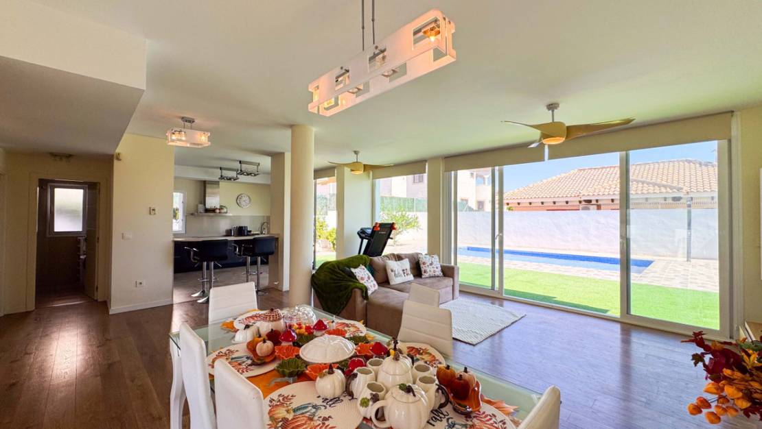 Venta - Chalet - San Fulgencio - San Fulgencio Centro