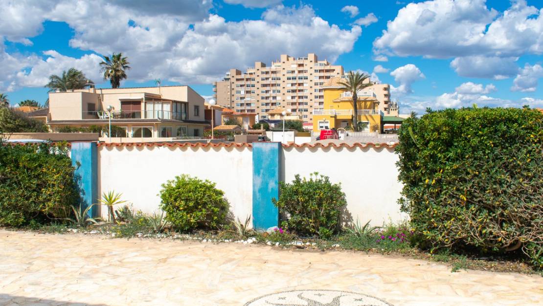 Venta - Chalet - San Javier - La Manga Del Mar Menor