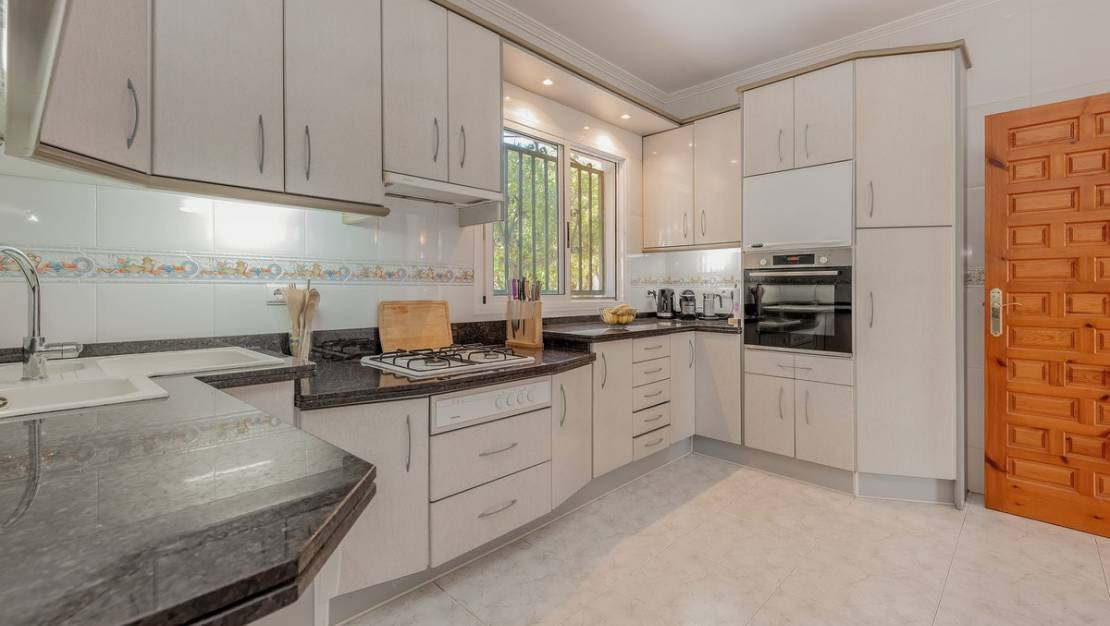 Venta - Chalet - San Juan de Alicante - San Juan de Alicante Centro