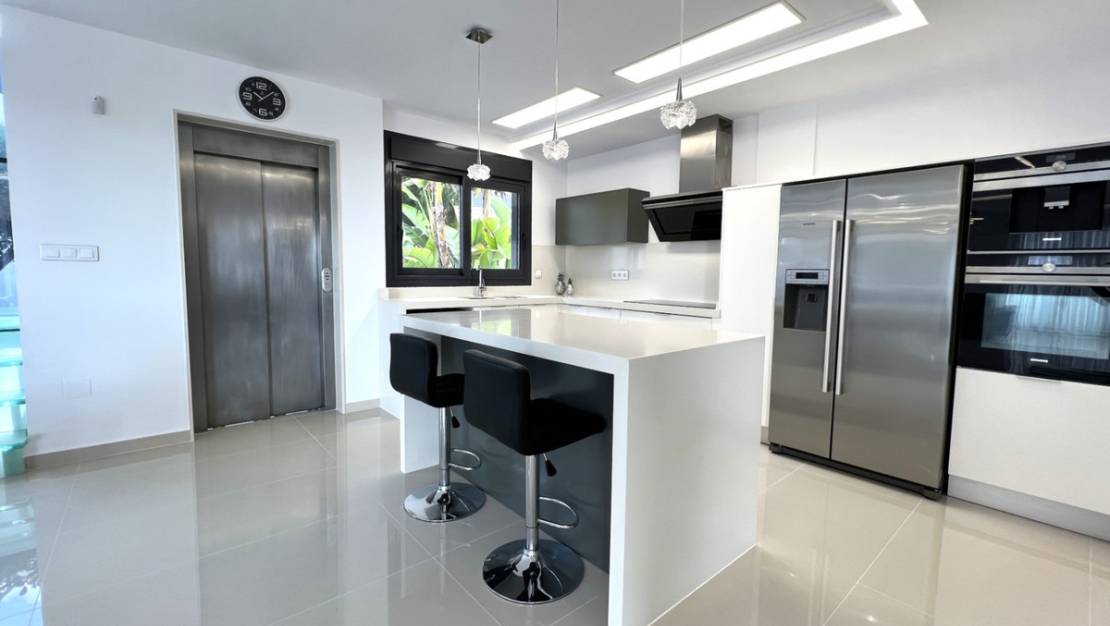 Venta - Chalet - San Miguel de Salinas - San Miguel de Salinas Centro