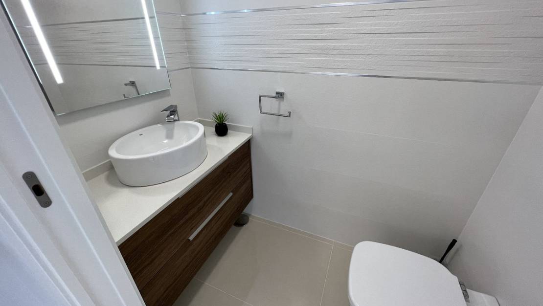 Venta - Chalet - San Miguel de Salinas - San Miguel de Salinas Centro