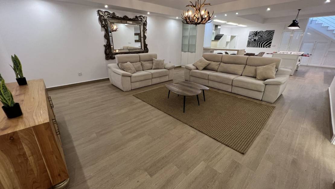 Venta - Chalet - San Miguel de Salinas - San Miguel de Salinas Centro