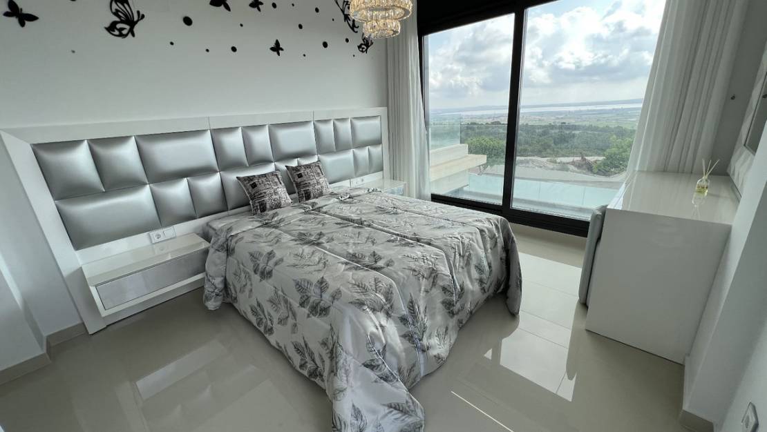 Venta - Chalet - San Miguel de Salinas - San Miguel de Salinas Centro