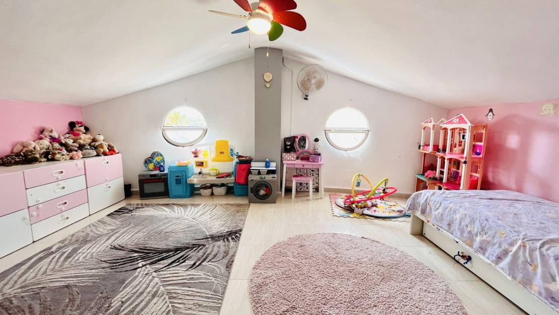 Venta - Chalet - San Miguel de Salinas - San Miguel de Salinas Centro