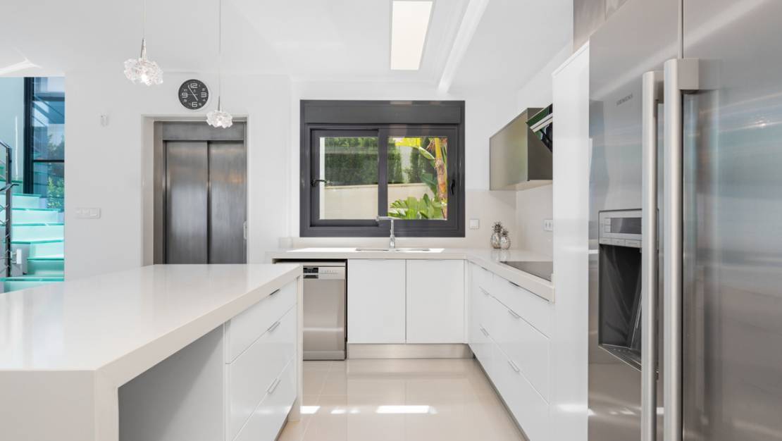 Venta - Chalet - San Miguel de Salinas - San Miguel de Salinas Centro