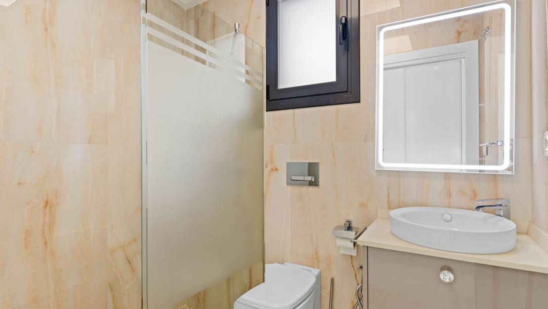 Venta - Chalet - San Miguel de Salinas - San Miguel de Salinas Centro