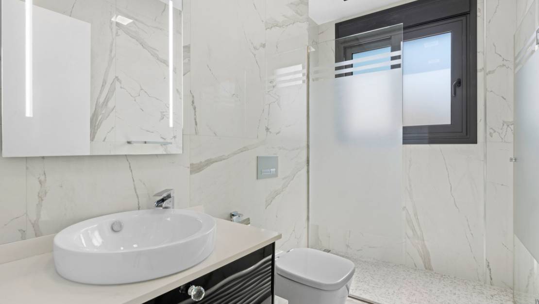 Venta - Chalet - San Miguel de Salinas - San Miguel de Salinas Centro