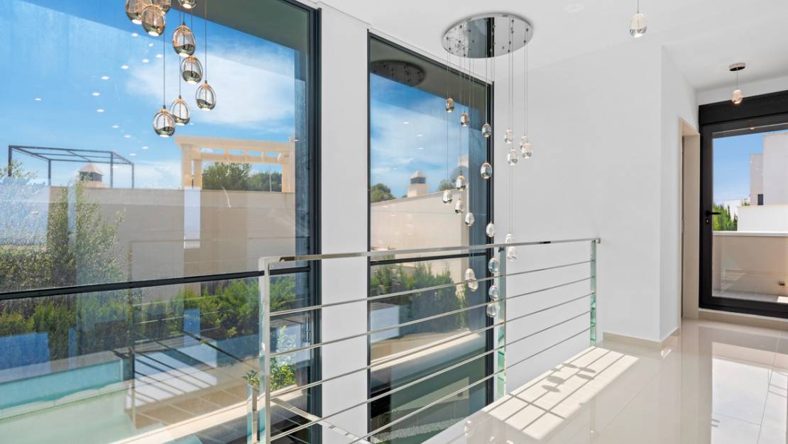 Venta - Chalet - San Miguel de Salinas - San Miguel de Salinas Centro