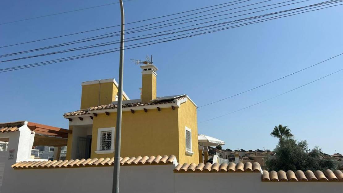 Venta - Chalet - San Miguel de Salinas - San Miguel de Salinas Centro