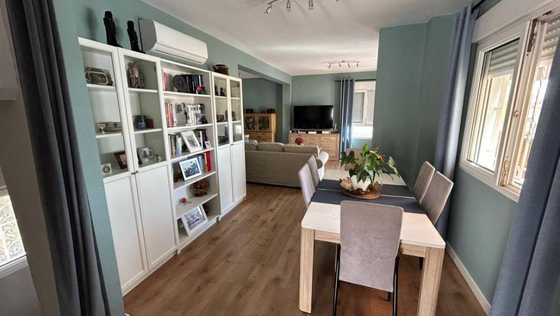 Venta - Chalet - San Miguel de Salinas - San Miguel de Salinas Centro