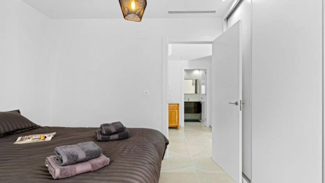 Venta - Chalet - San Miguel de Salinas - San Miguel de Salinas Centro