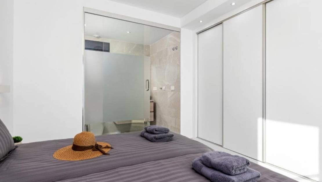 Venta - Chalet - San Miguel de Salinas - San Miguel de Salinas Centro